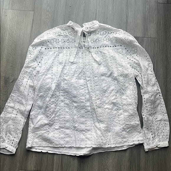 NWT J.Crew Tie-Back Top in Ditsy Eyelet - Picture 2 of 3